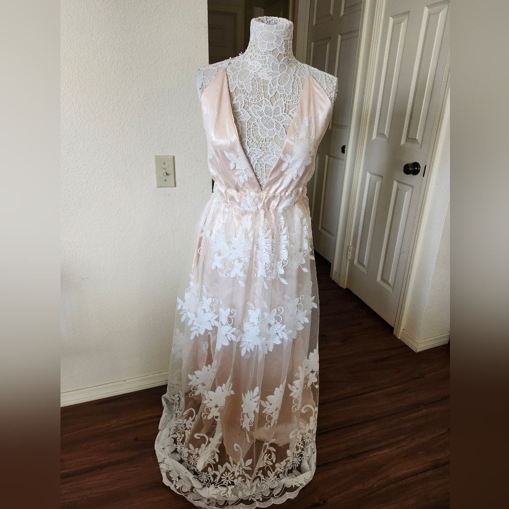 Boho Fairy Whimsical Tulle Flowy Floral Lace Bridal Gown Approximate Size Large - Picture 6 of 15